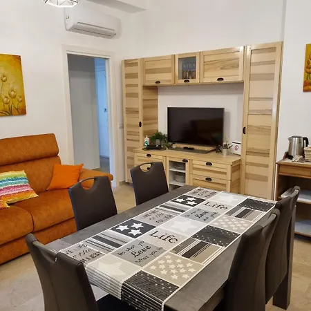 Moderno Vicino Al Colosseocheckhostprofile Appartement Rome