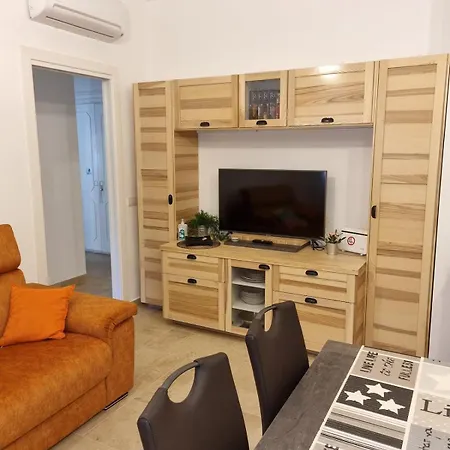 Moderno Vicino Al Colosseocheckhostprofile Appartement